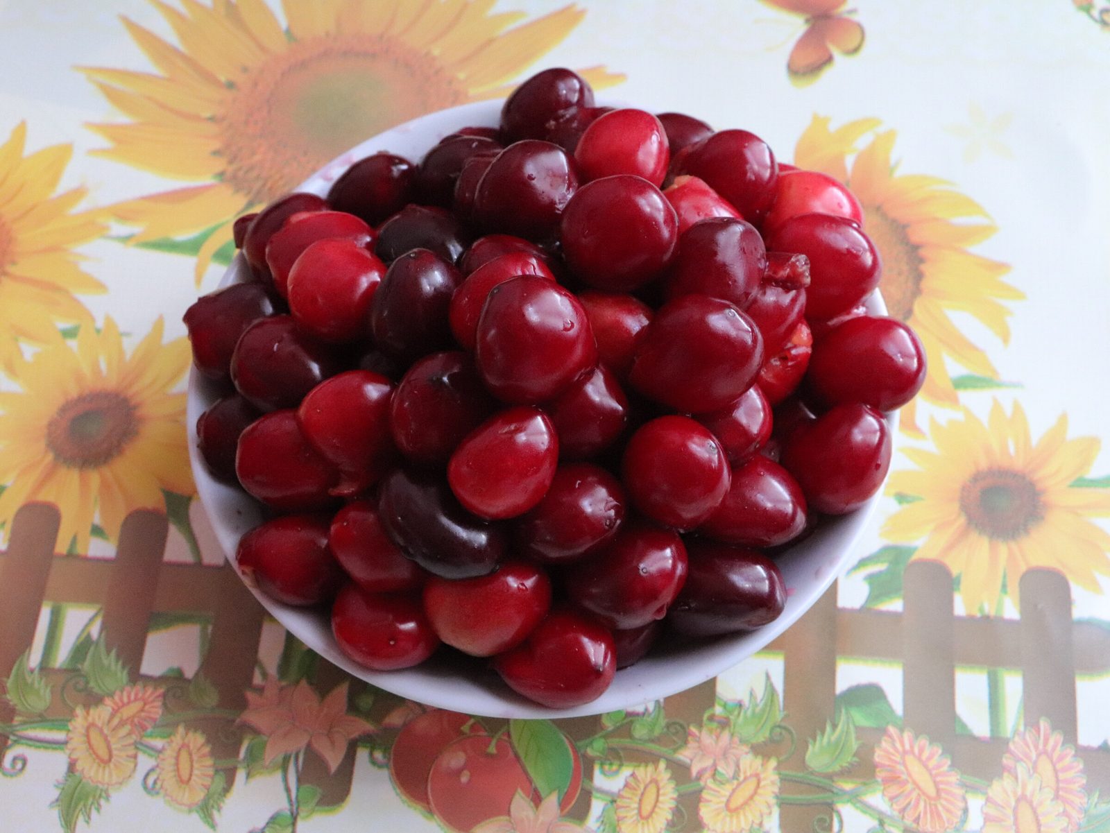 Step 1. Yeast dough Sweet cherries Sugar. Cherry ‘roses’