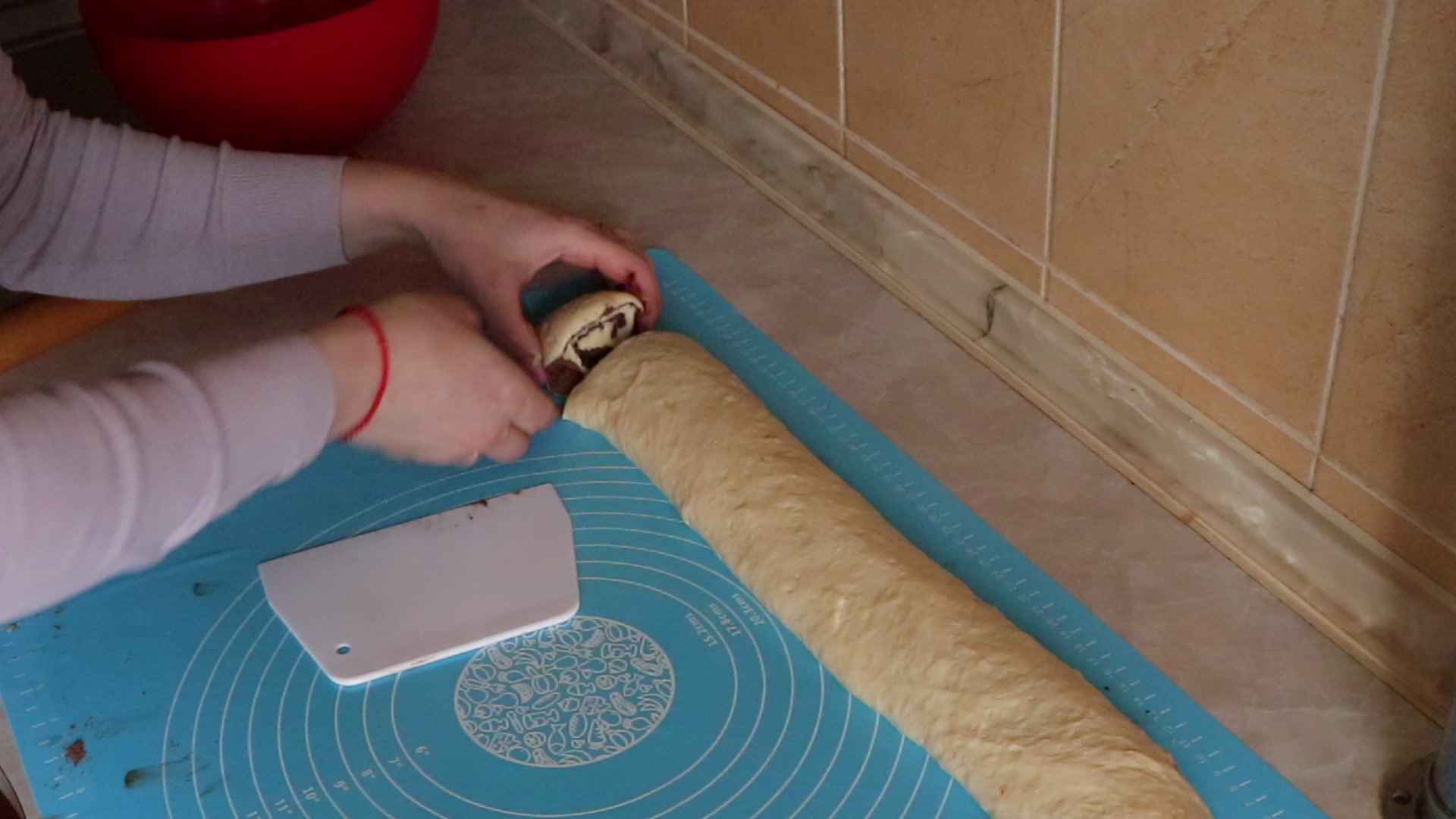 Step 6. Cut into 1 cm slices and set on a tray lined with baking parchment. Cinnamon buns with mascarpone icing