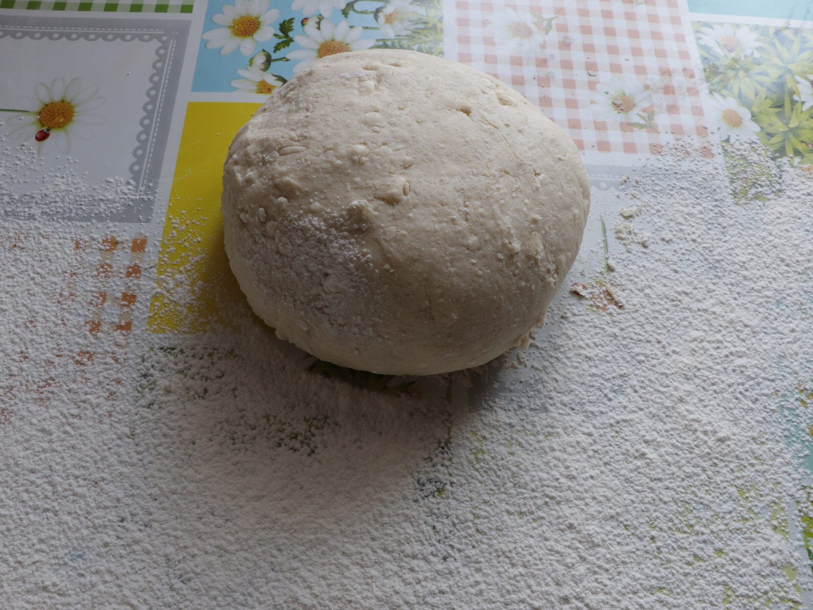 Step 1. Curd biscuits are a healthy sweet. Curd-cheese biscuits with cherries