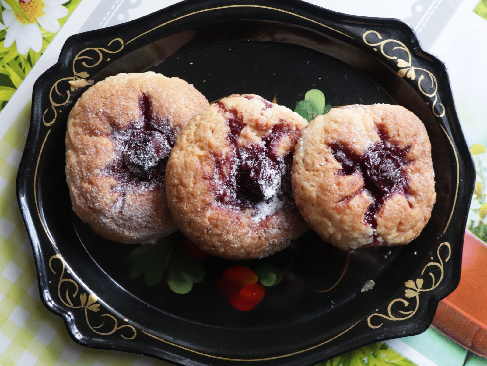 Step 3. Form the finished dough into balls and place on a baking tray sprinkled with. Curd-cheese biscuits with cherries