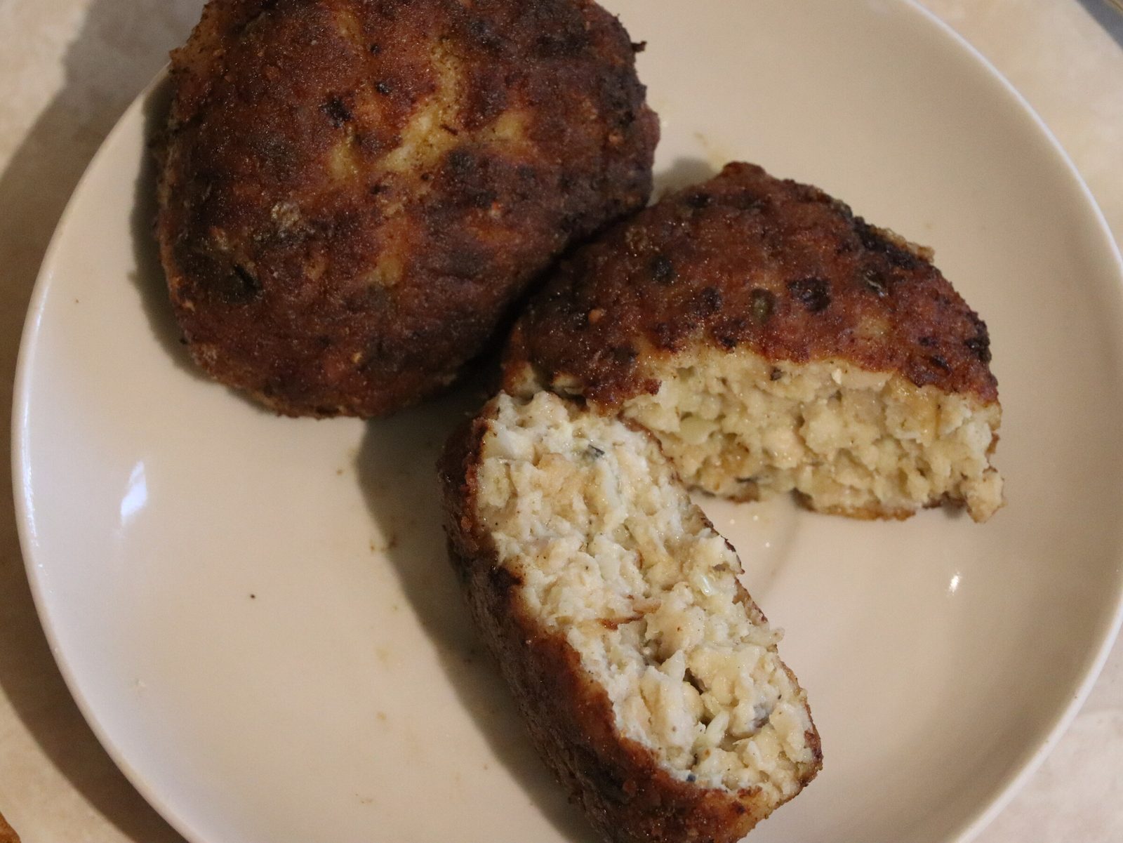 Fish and chicken rissoles