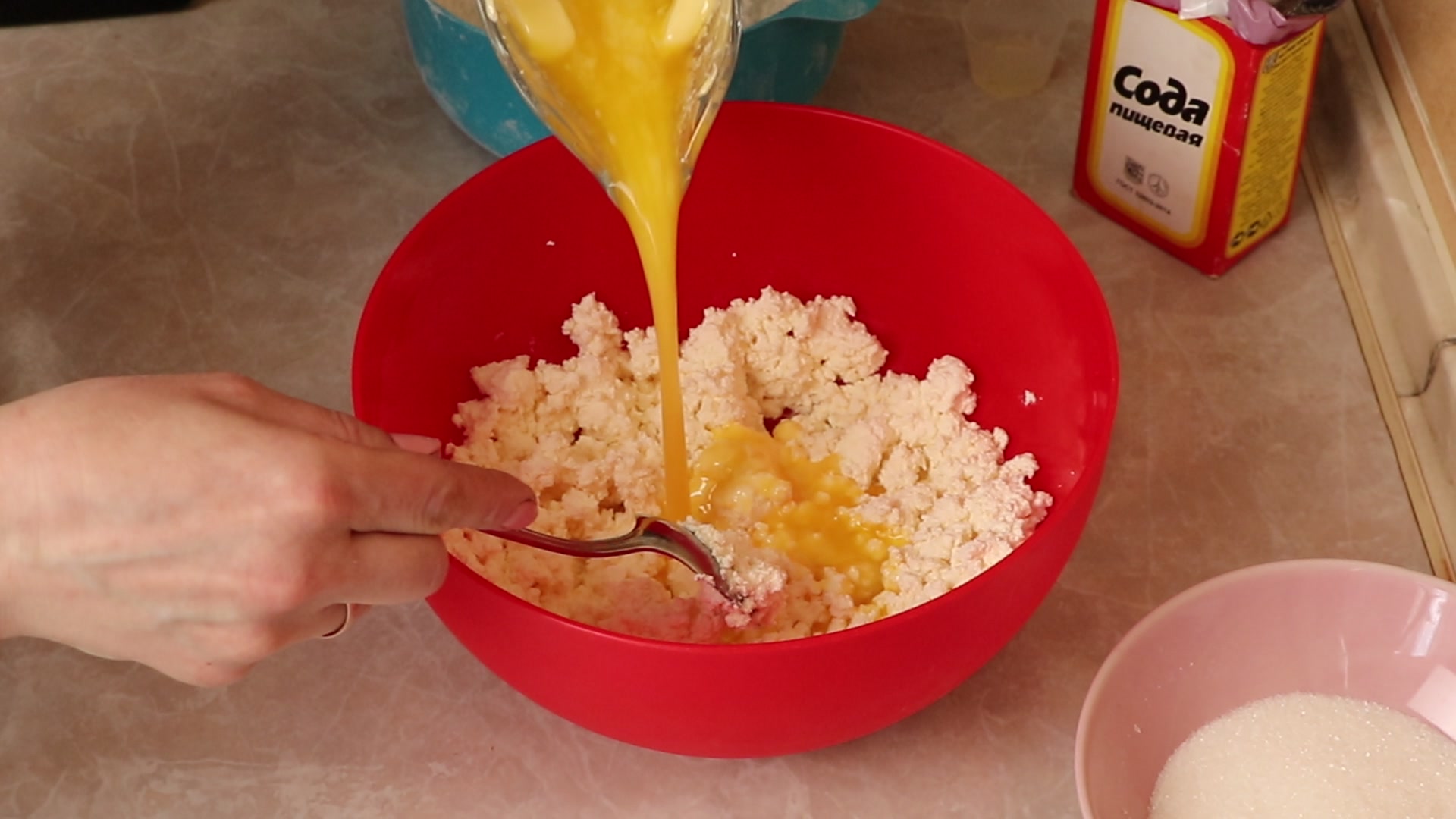 Step 1. Mash the curd cheese a little, add a pinch of salt. Flaky curd-cheese crescents with sugar