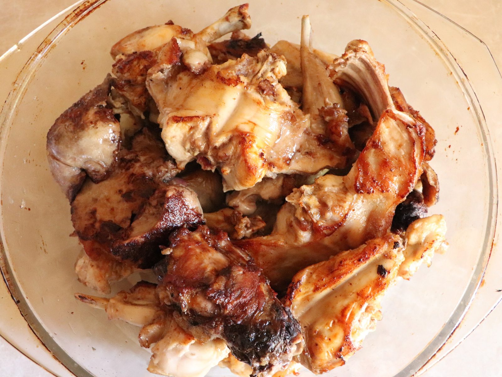 Step 3. We cut the carcass into pieces convenient for you. Gentle oven-baked rabbit