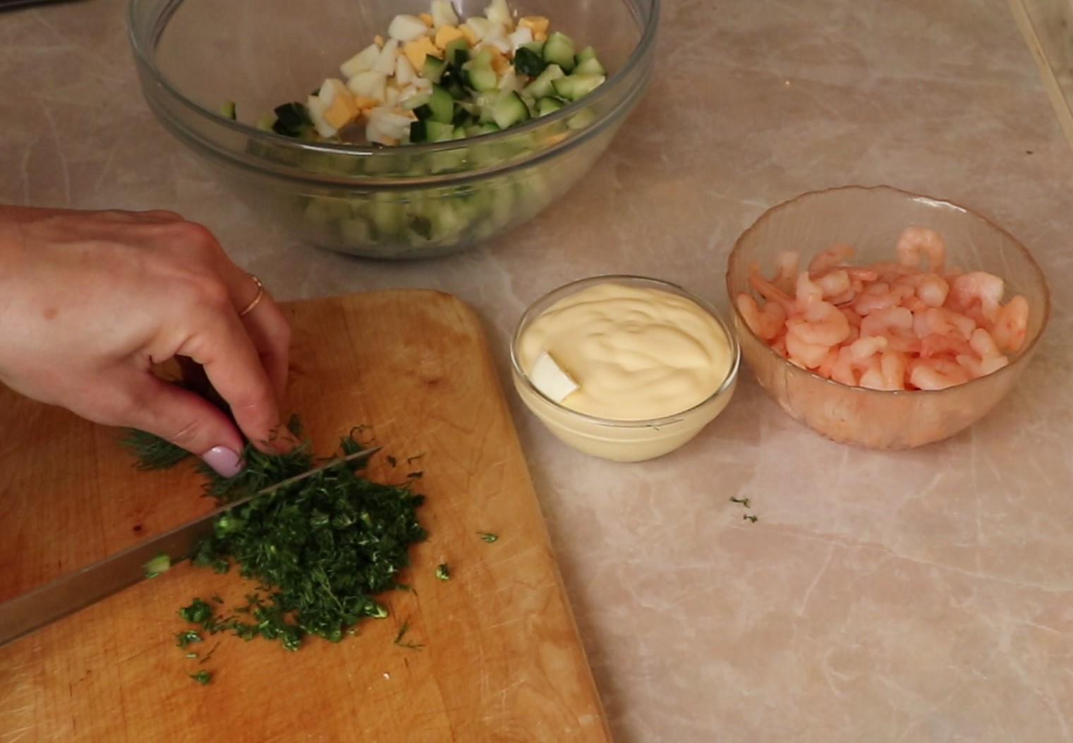 Step 4. Add chopped dill. Light summer prawn salad