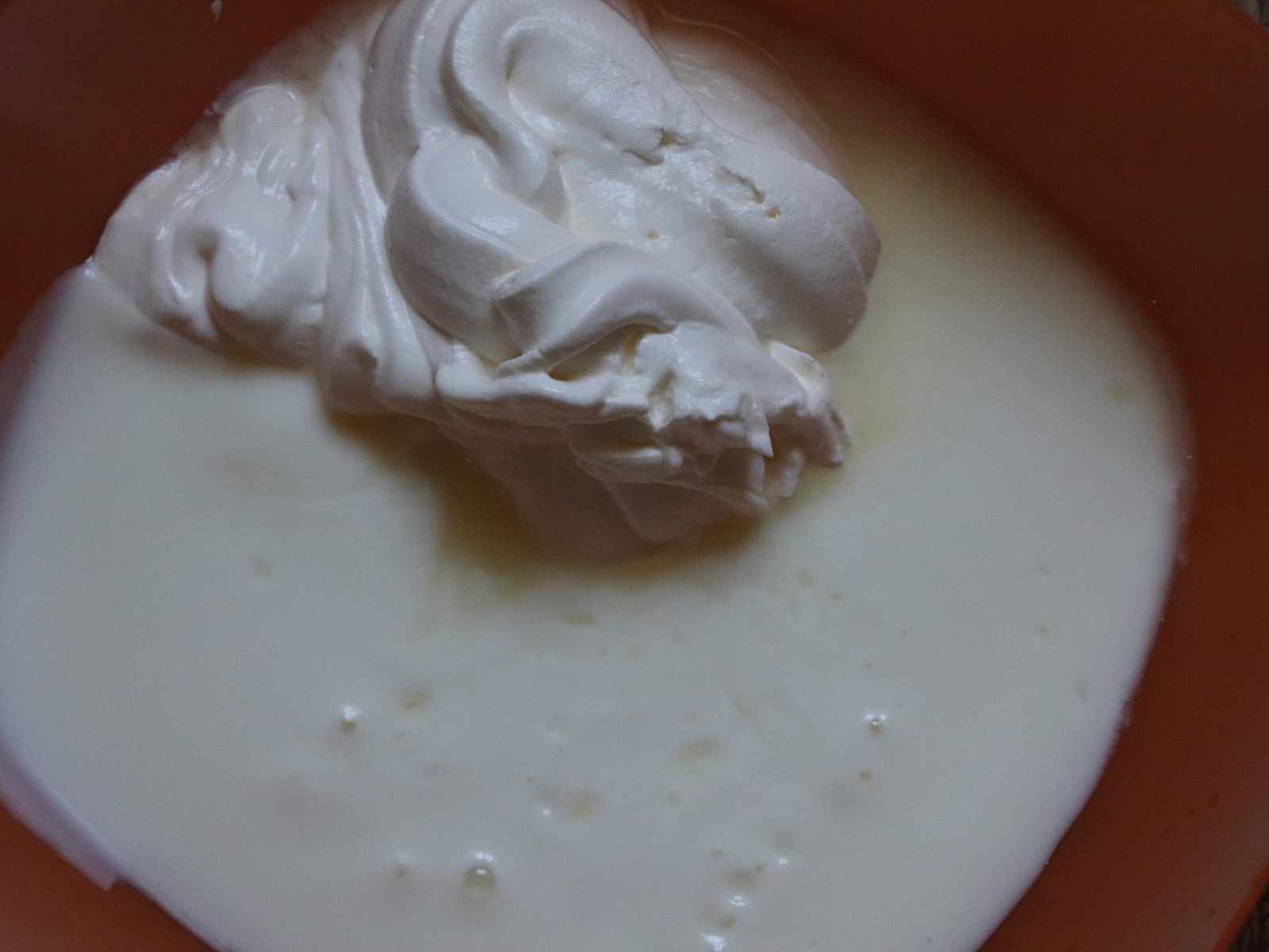 Step 3. Mix everything well with a spoon; a blender or mixer is not needed here. Mascarpone