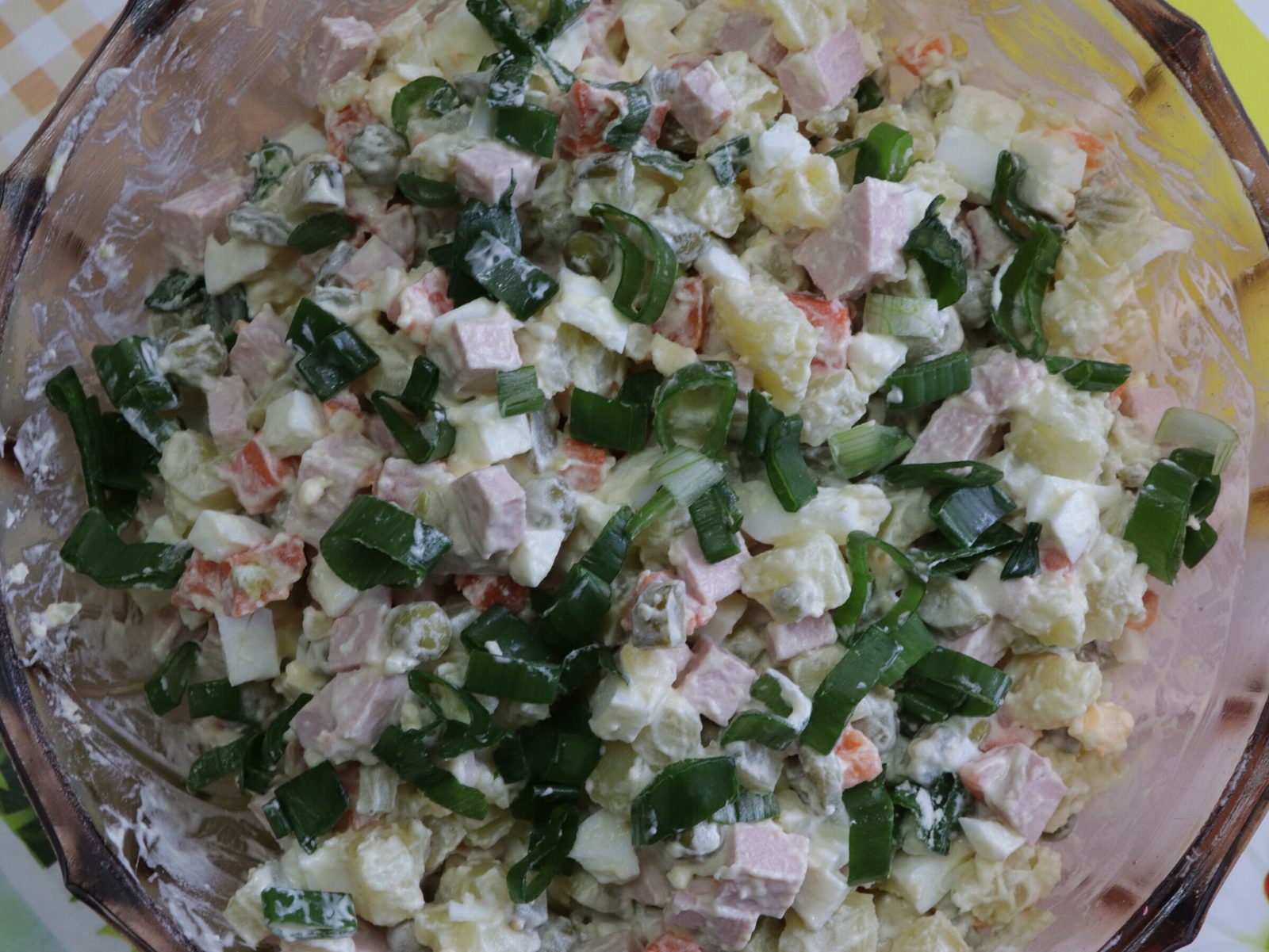 Step 8. Undressed, it keeps its just-cut taste up to 4 days. Olivier salad