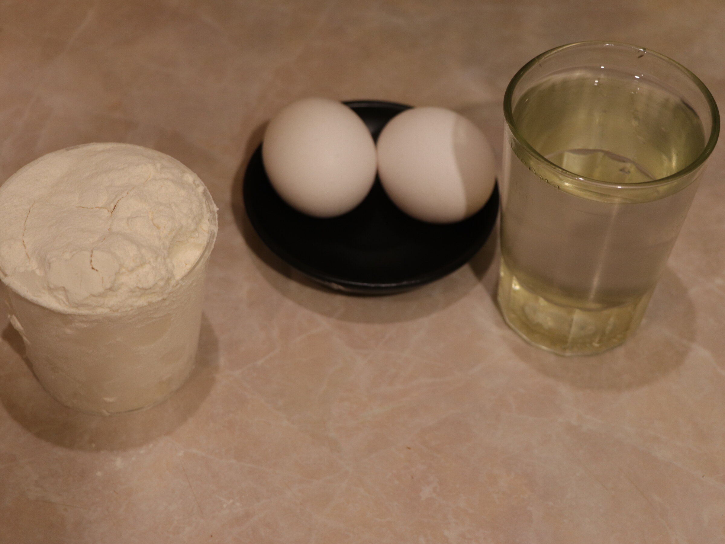 Step 3. Prepare the batter. Pangasius fillet in batter