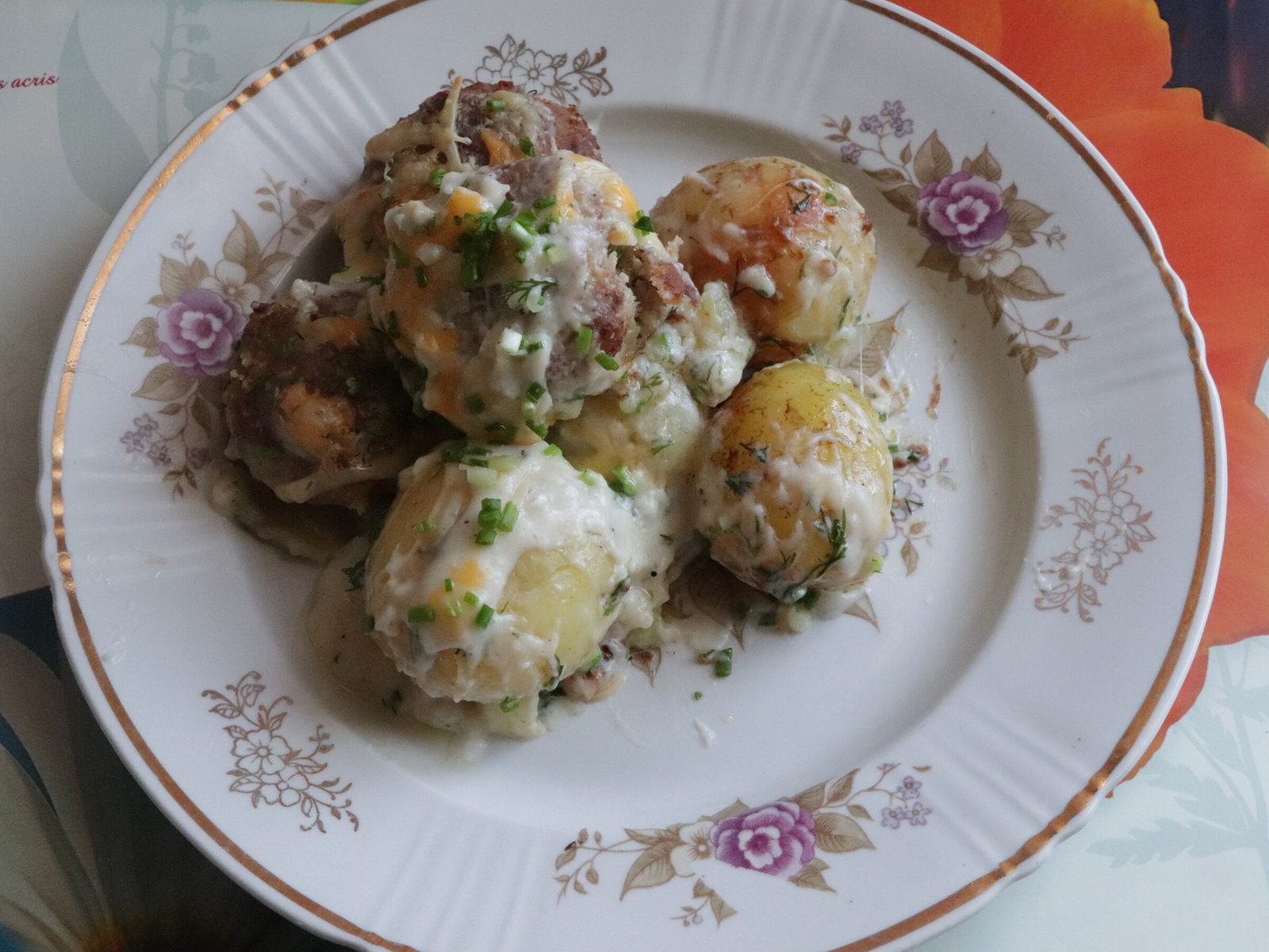 Step 8. Place fried meatballs on top of potatoes. Potato bake with béchamel