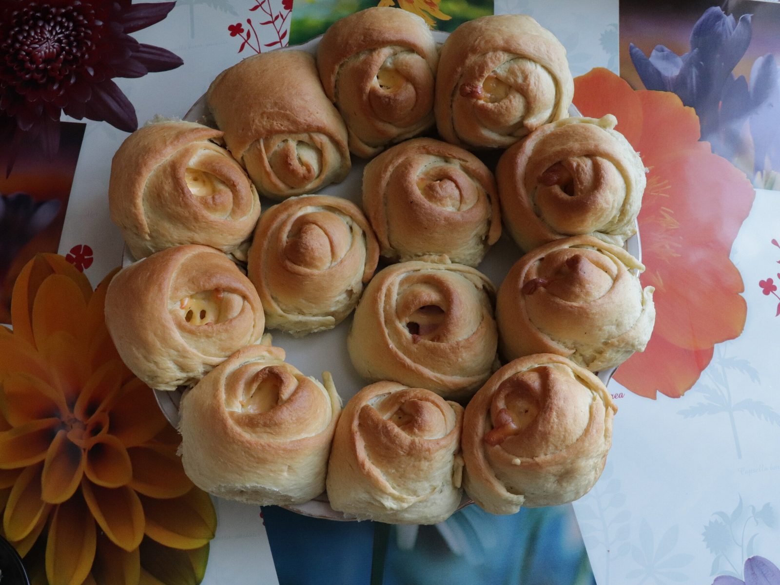 Quick sausage roses