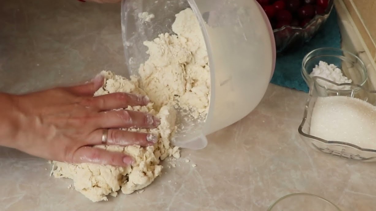 Scalded dough for varenyky, pelmeni and manti