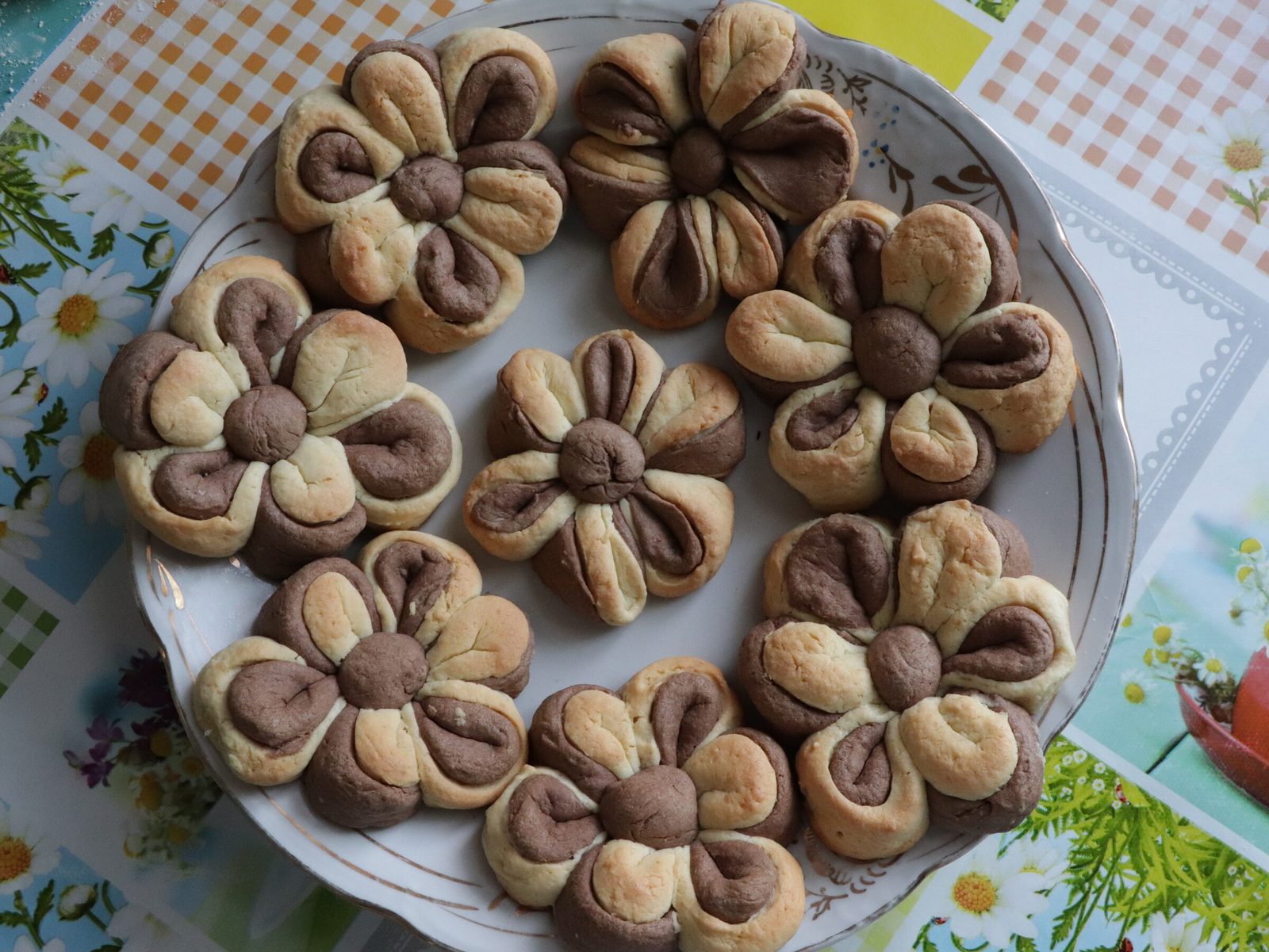 Shortcrust ‘daisies’
