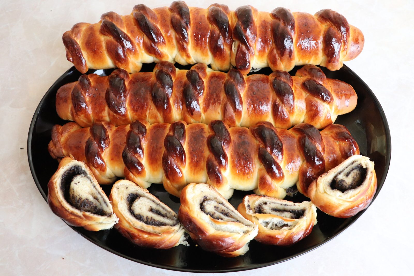 Soft poppy-seed rolls