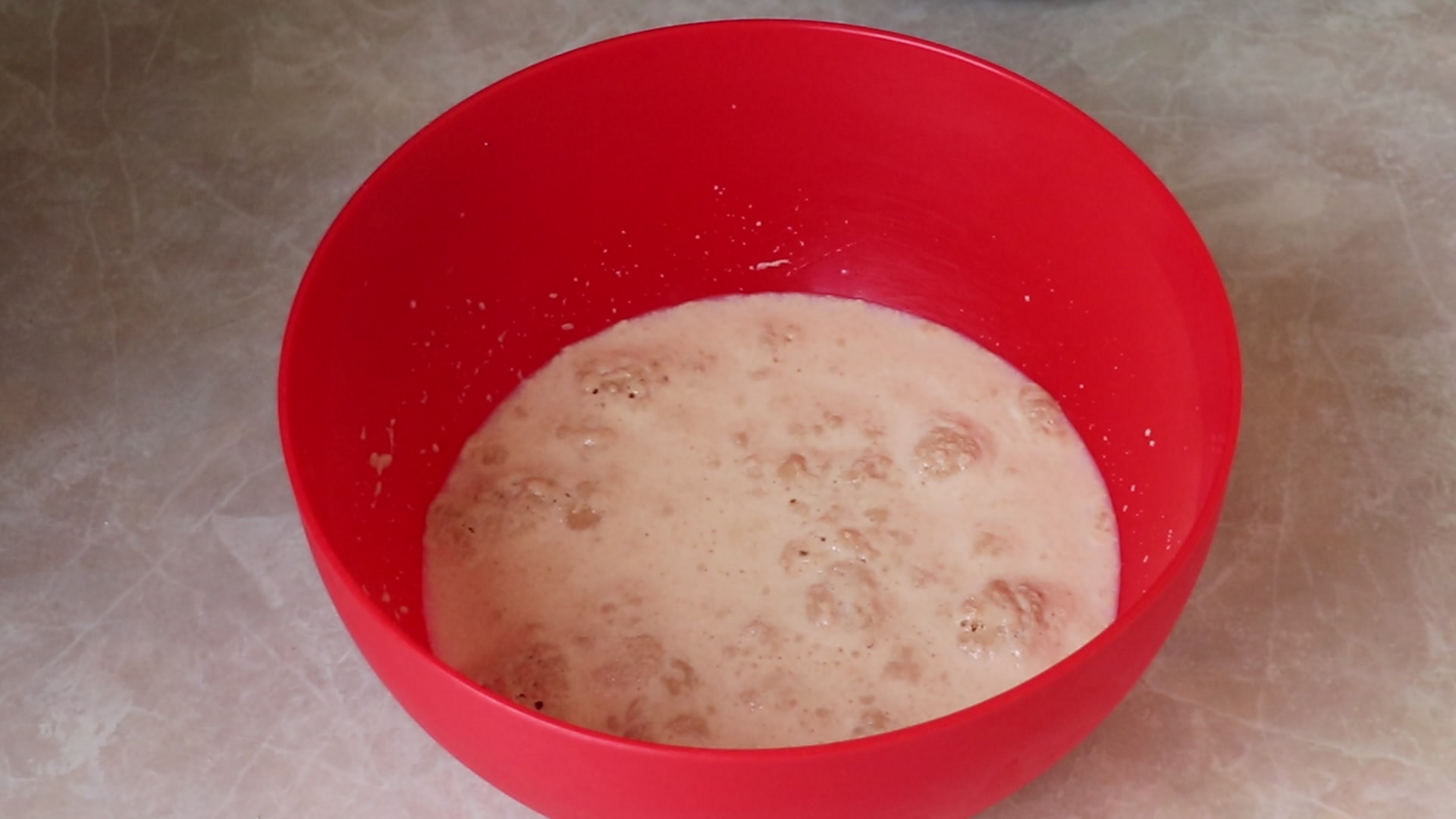 Step 2. Add the yolks and mix. Soft poppy-seed rolls