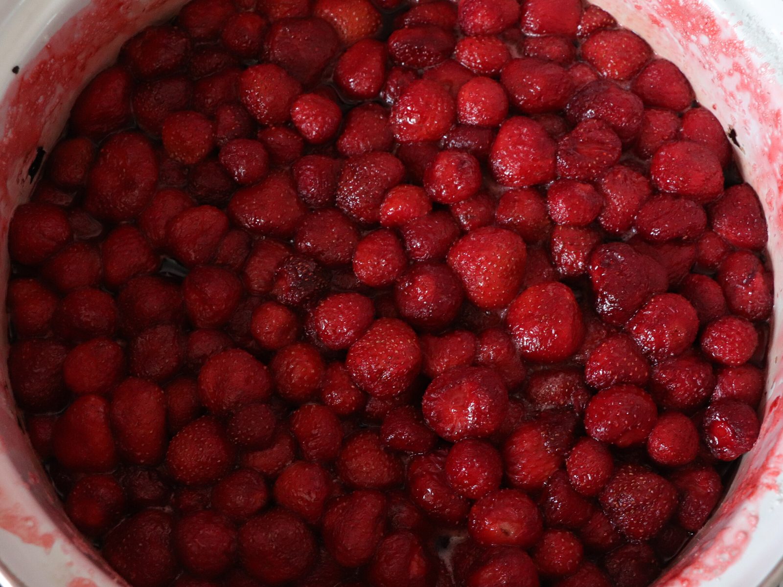 Step 7. From 2 kg of strawberries and 1. Strawberry jam