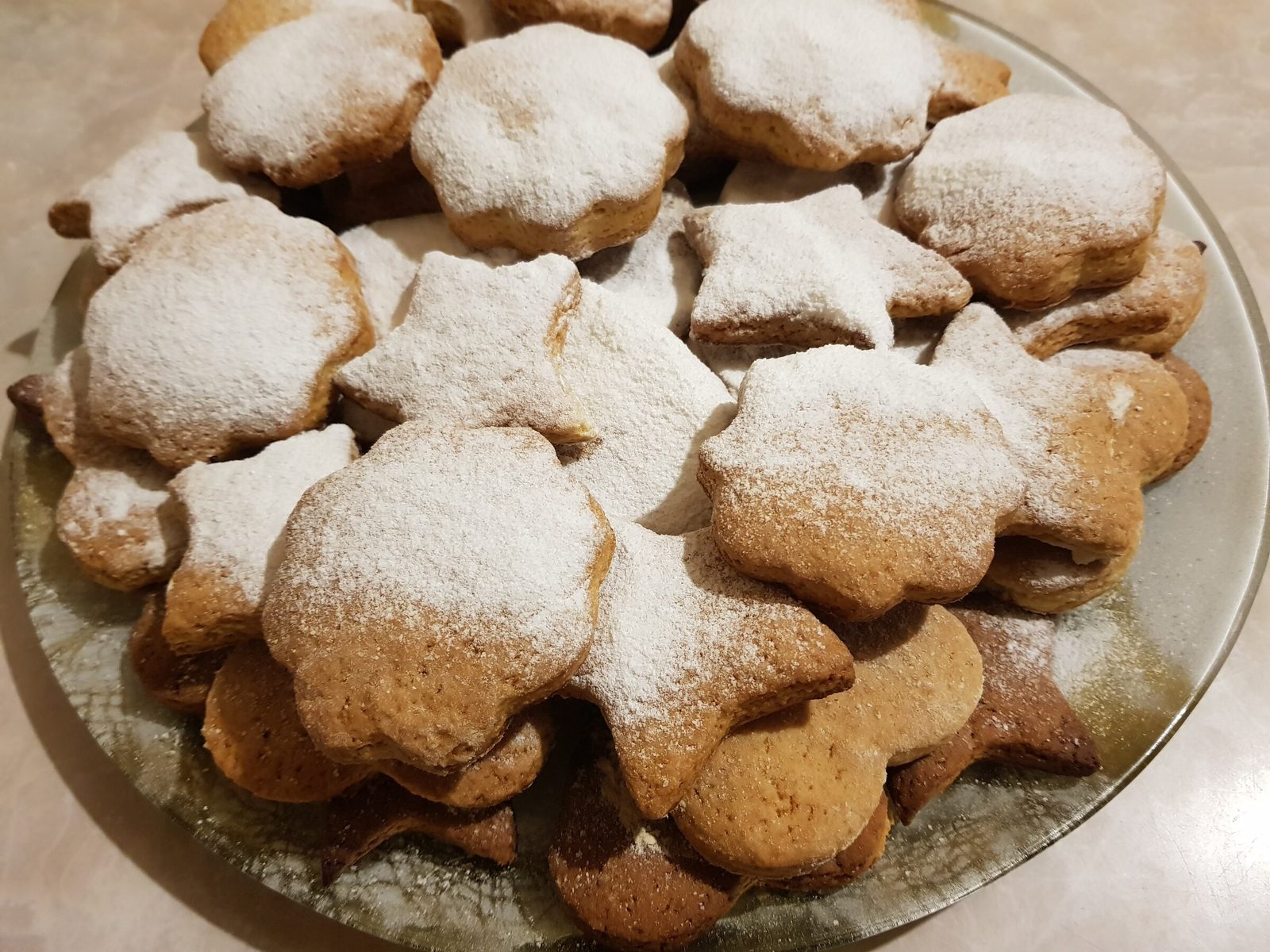 Thrifty biscuits in 15 minutes