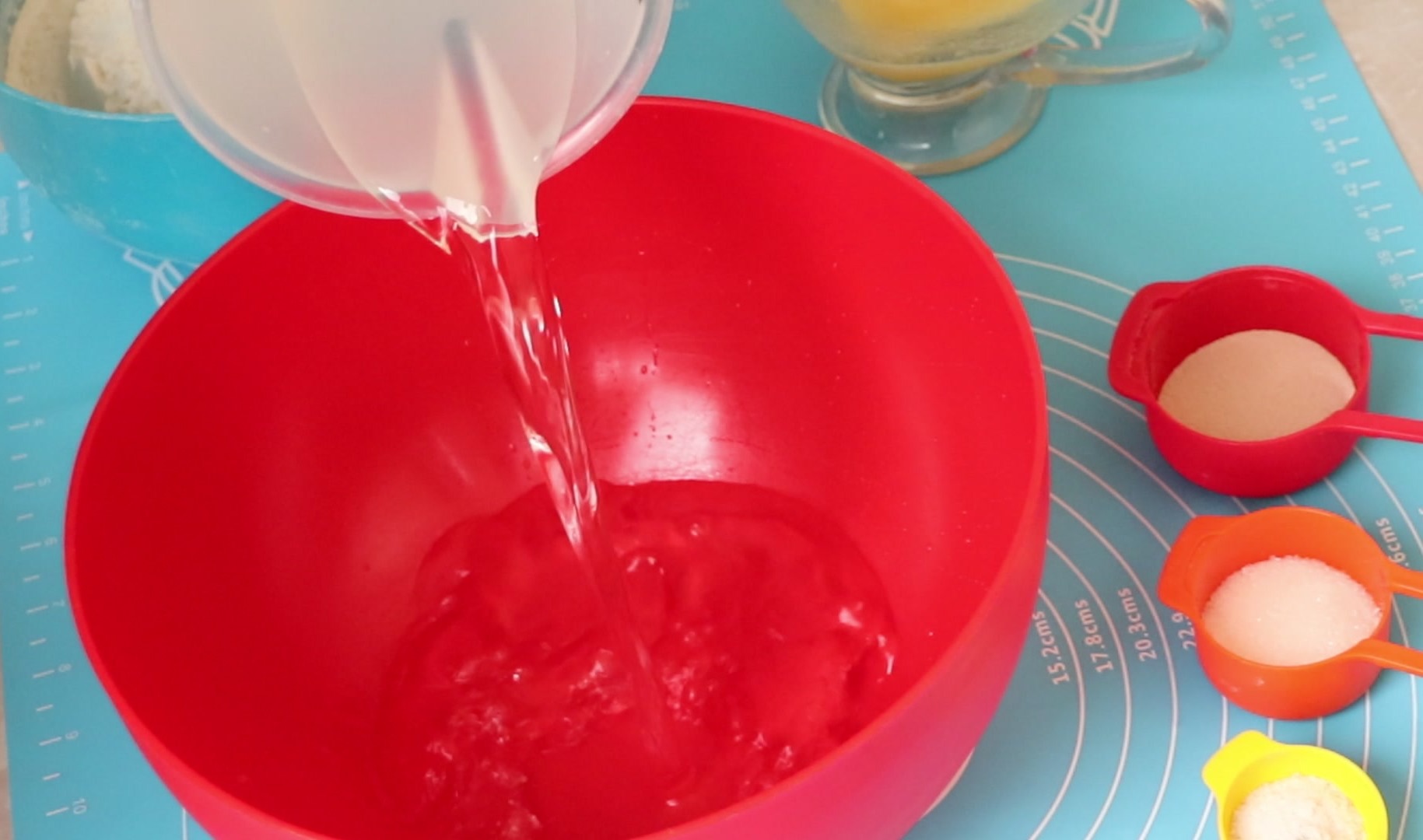 Step 1. We will make unleavened dough. Viennese rolls — instead of bread