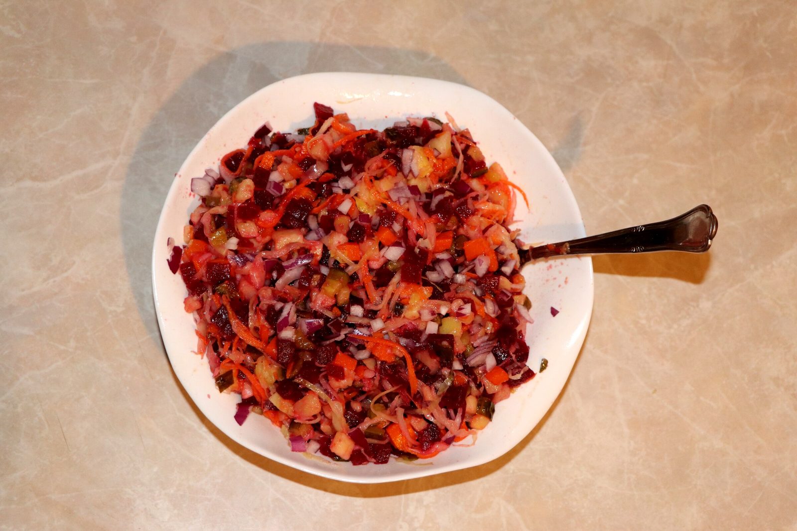 Step 1. Boil beetroot, carrots and potatoes until tender. Vinegret salad