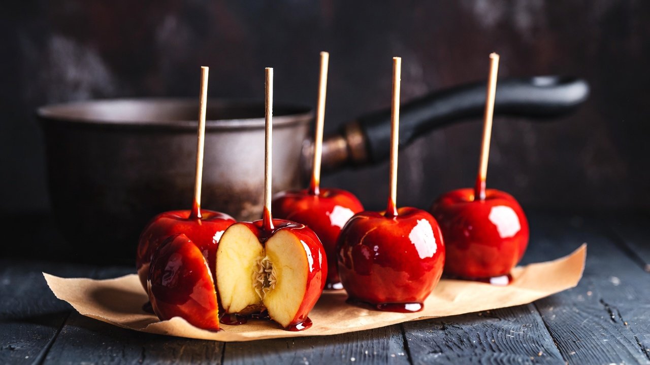 Toffee apples need a cool head and no children at the pan
