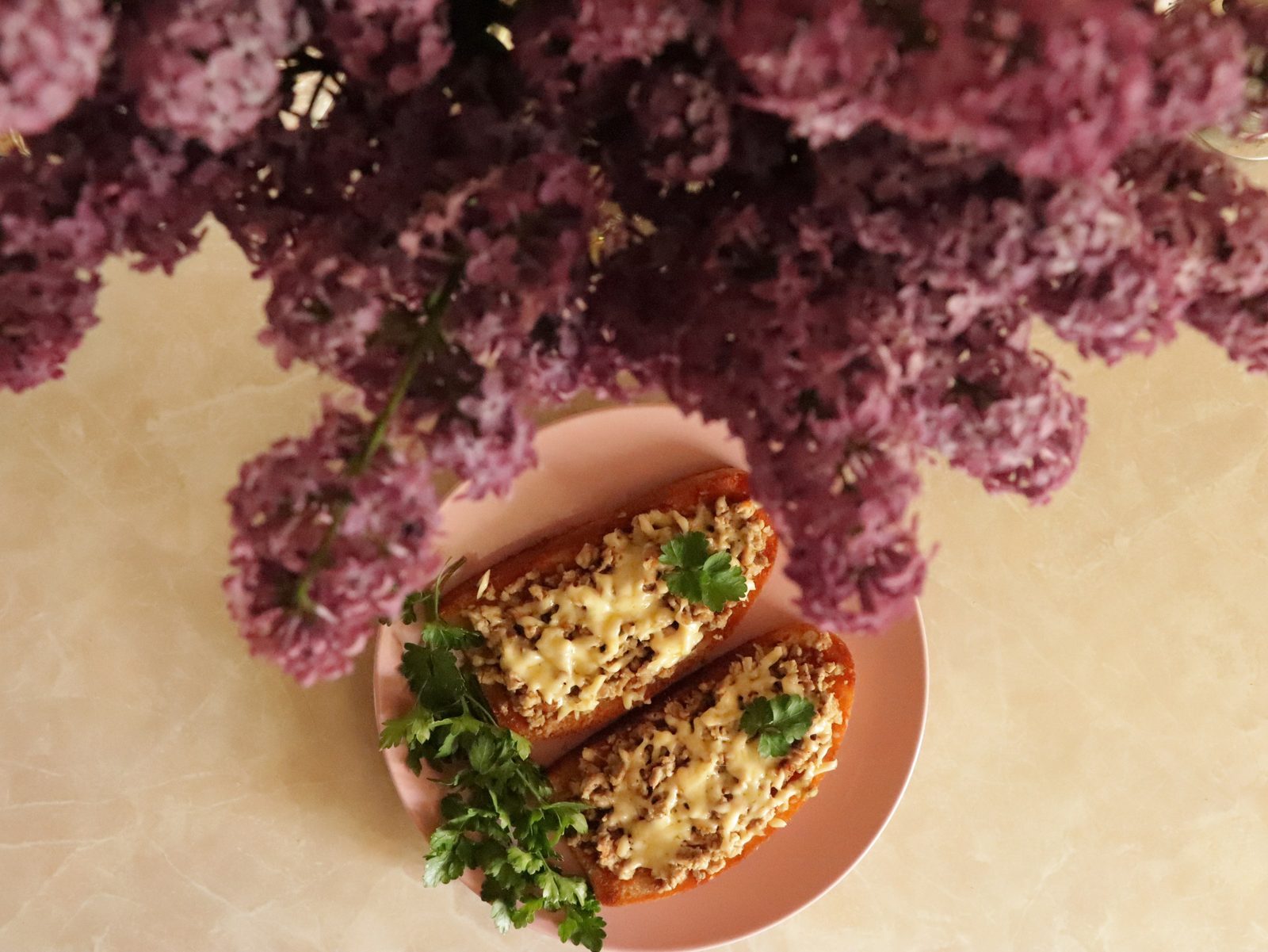 Step 4. Breakfast open sandwiches