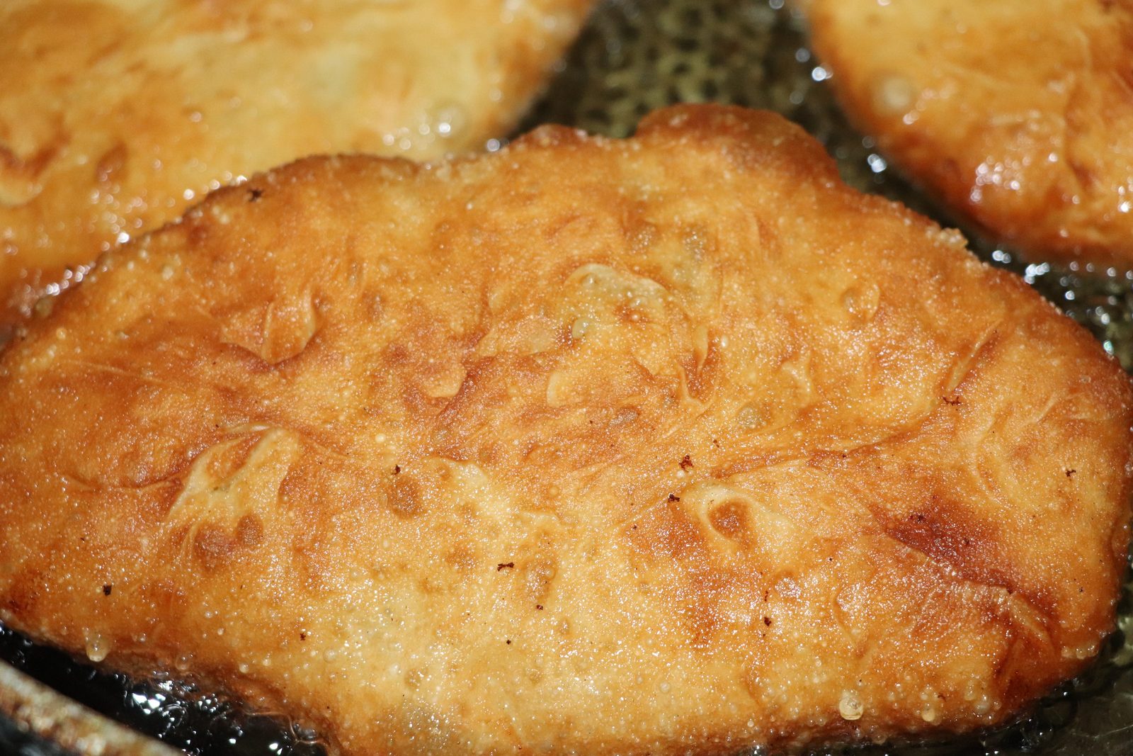 Step 6. To prevent the finished pies from being too greasy, you can take them out on. Fried potato pies